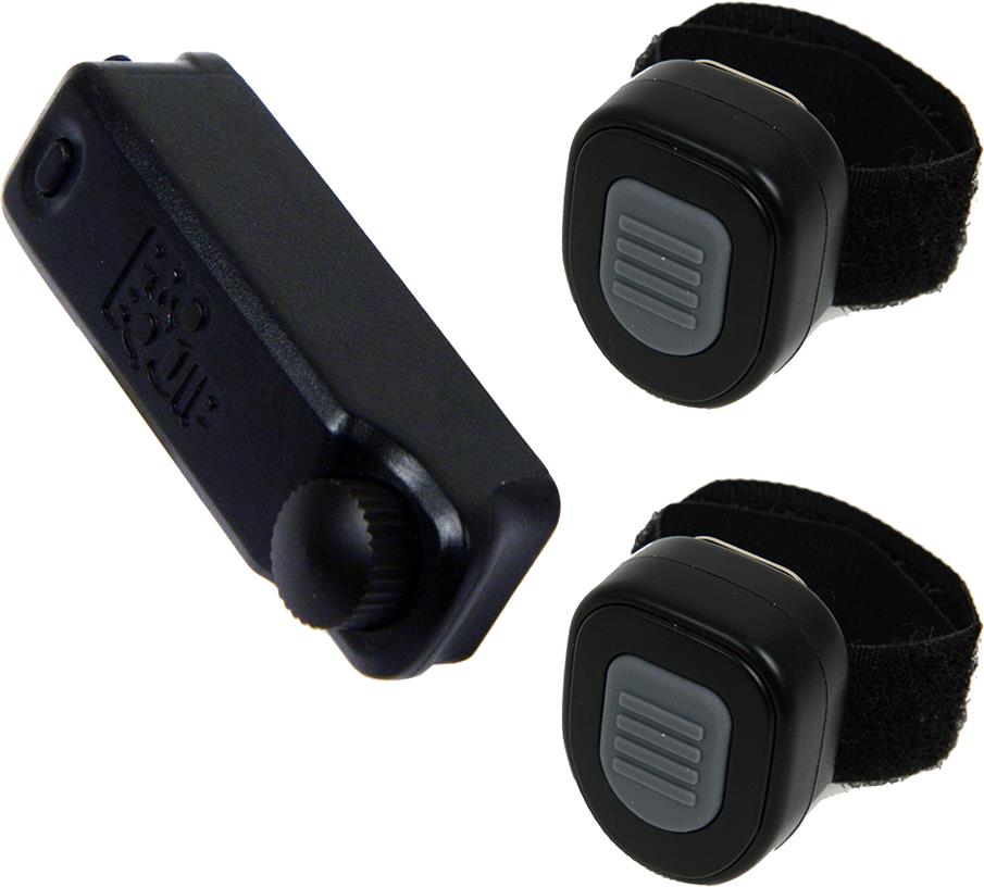 VHF-Group Väli-Kit C3, 2,5 mm Adapter Standard mit 2 Drahtlos-PTTs, für STP8/9000, SC20 für den Einsatz von Headsets mit 2,5 mm Stecker am STP/SC. 2 kleine drahtlose Finger-PTTs und Adapterstecker mit 2,5 mm Buchse - Headset bitte separat bestellen -