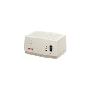 APC Line-R 1200VA - Automatische Spannungsregulierung (extern) - Wechselstrom 220/230/240 V - 1200 VA - 4 Ausgangsstecker (LE1200I)