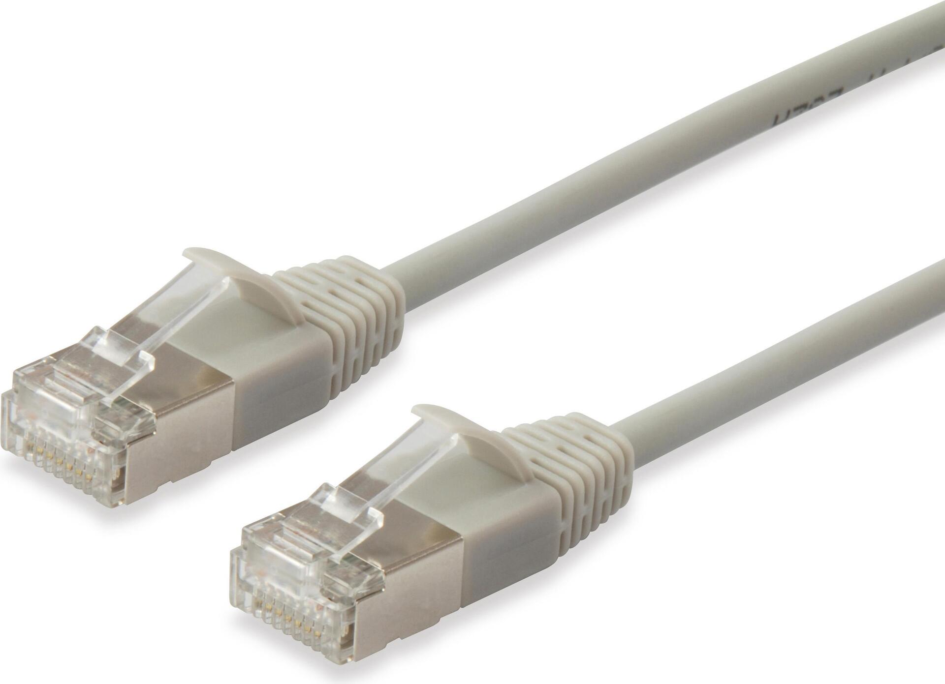 Equipaggiare slim - cavo patch - rj -45 (m) a rj -45 (m) - 20 m - s/ftp - cat 6a - a forma senza gancio - beige