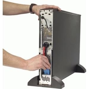 Schneider Electric APC Smart-UPS XL Modular 1500VA - USV - Wechselstrom 120 V - 1.425 kW - 1440 VA - Ethernet 10/100, RS-232, USB - Ausgangsbuchsen: 8 - 2U - Kanada, Vereinigte Staaten - Schwarz (SUM1500RMXL2U)