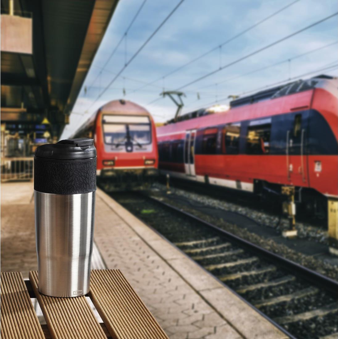 Xavax Everyday. Fassungsvermögen: 0,4 l, Produktfarbe: Schwarz, Silber, Gehäusematerial: Edelstahl. Durchmesser: 8 cm, Höhe: 210 mm (111226)