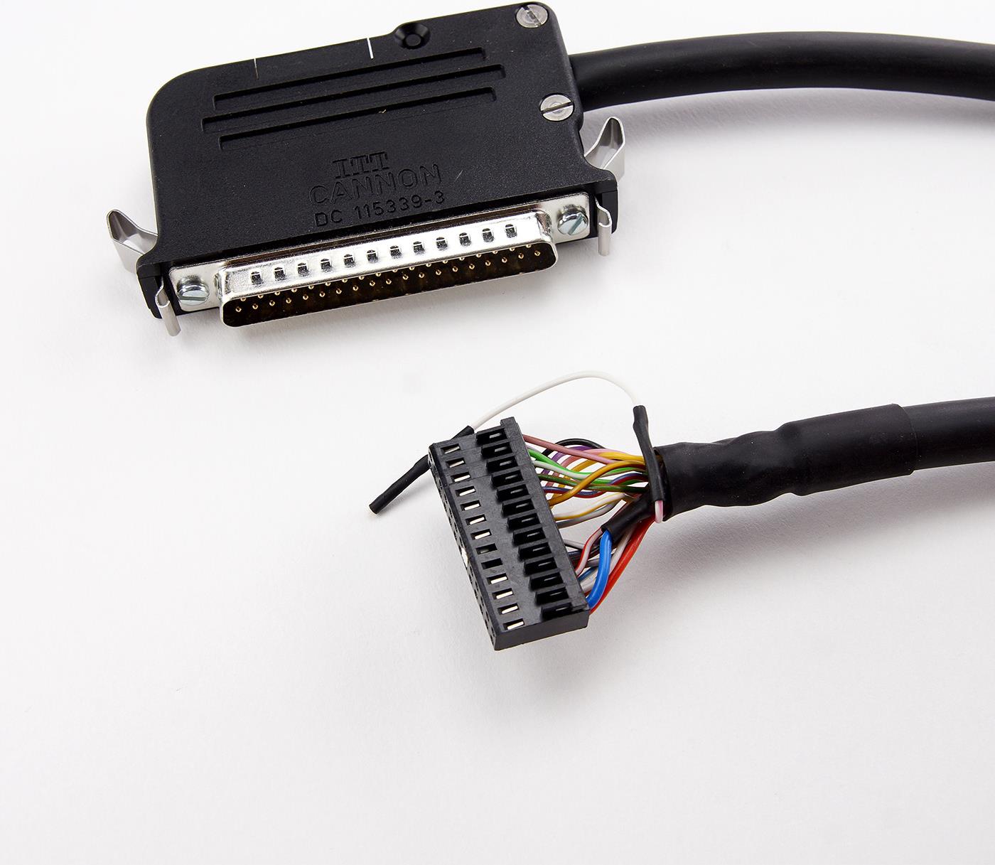 FUNKTRONIC 480902 Anschlusskabel 5m C5-Auflage K2 an SEL / BOSCH / MOTOROLA FuG8/9b oder RDN SE 217 / 221 / 2217 / 2221 (480902)