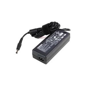 Toshiba K000040250 Innenraum 75W Schwarz Netzteil und Spannungswandler (K000040250)